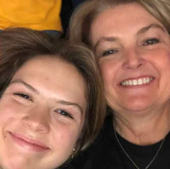 Meet your Posher, Robin - Picture 1 of 1